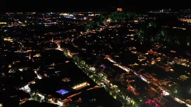 「丽江头条」接待游客121.46万人次，旅游综合收入10.83亿元，丽江旅游回暖？数据背后，思考永不过时……