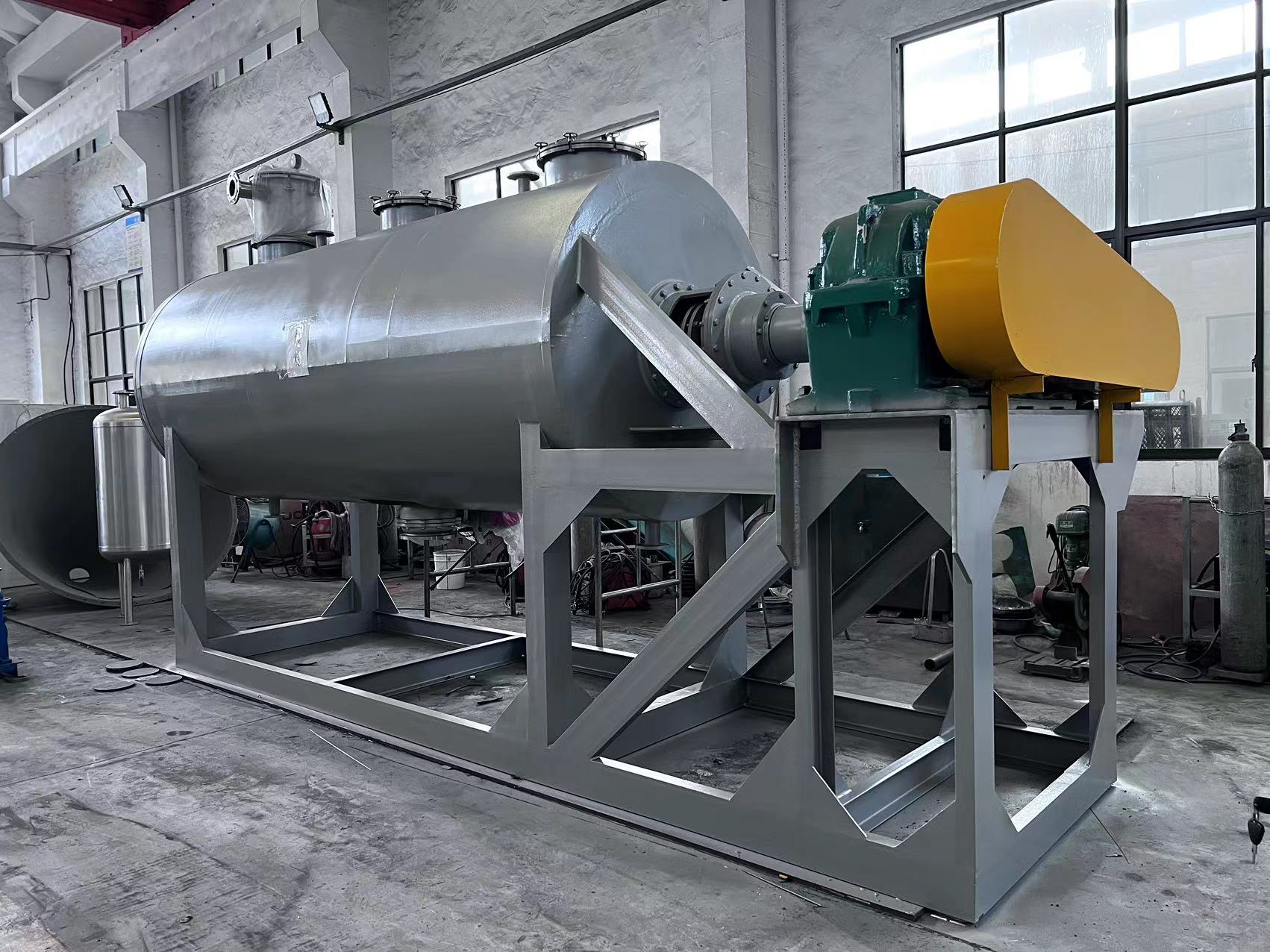 硅酸盐耙式真空干燥机