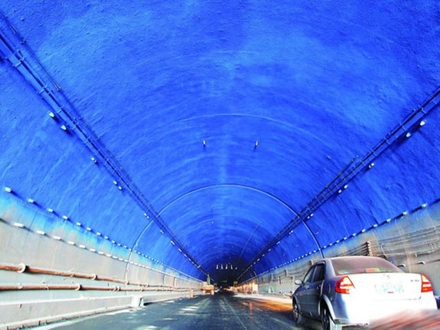 青岛海底隧道能看到海图片