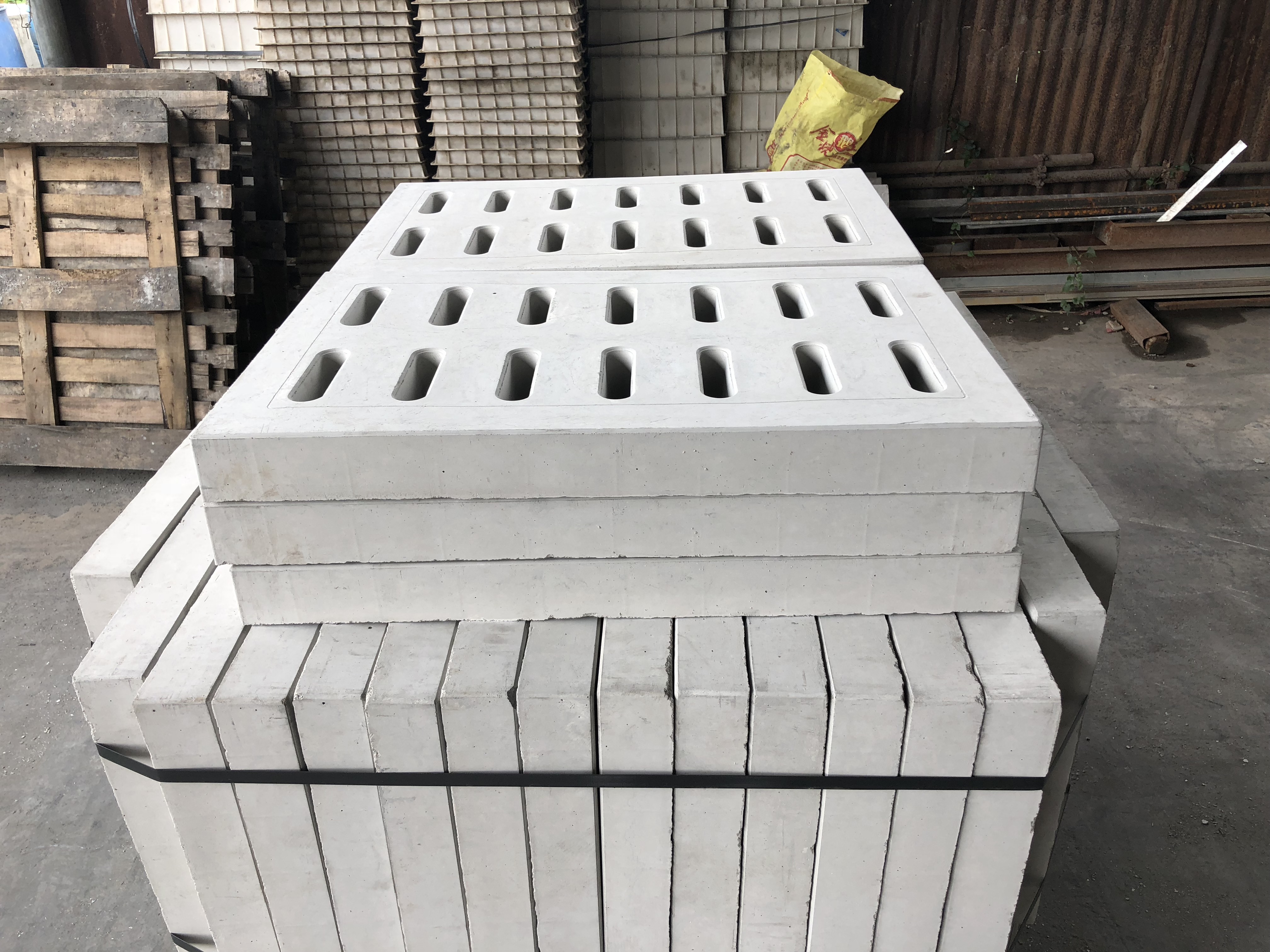 钢筋混凝土沟盖板特点和规格