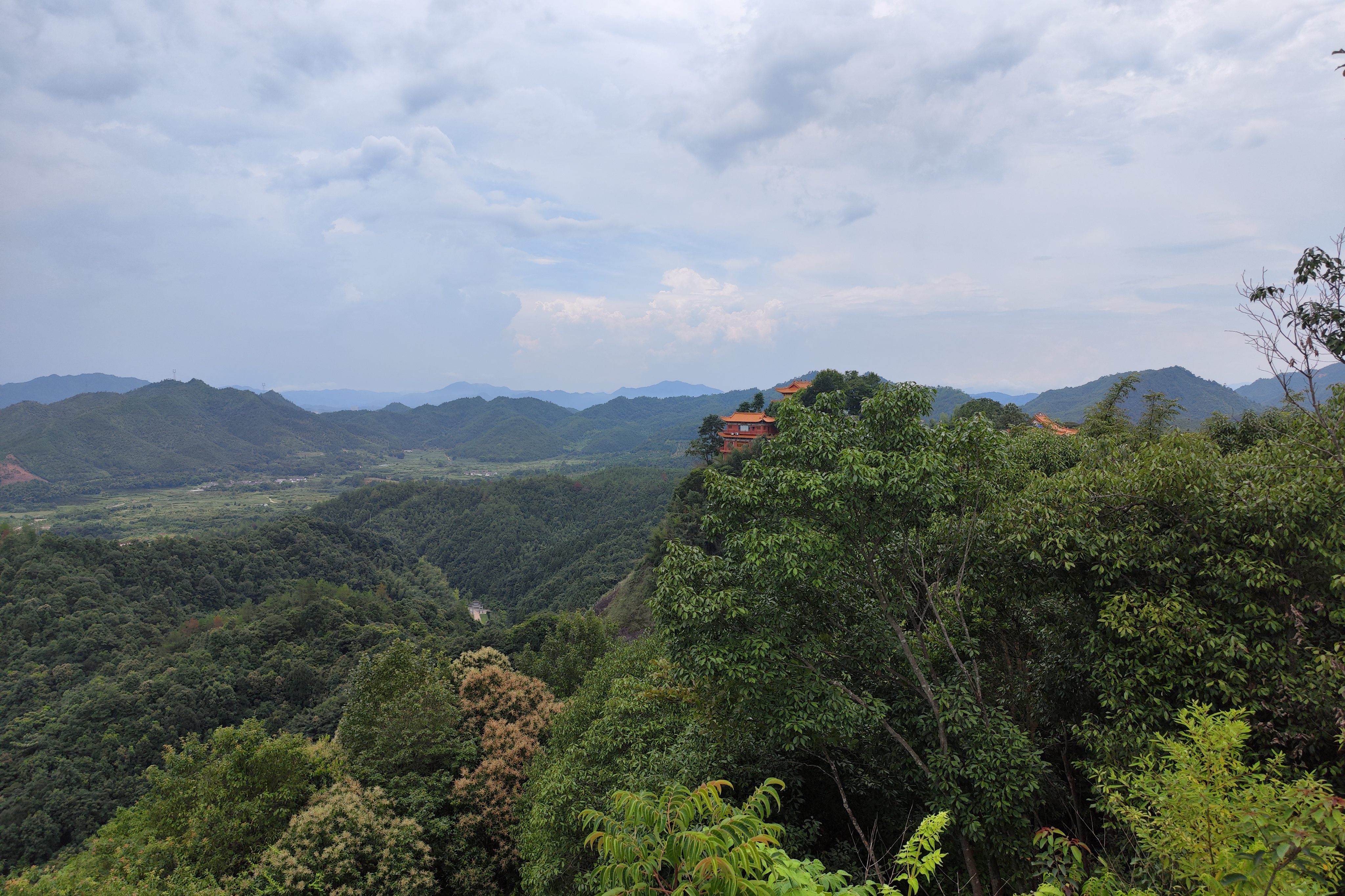 赣州爬山的景点大全图片