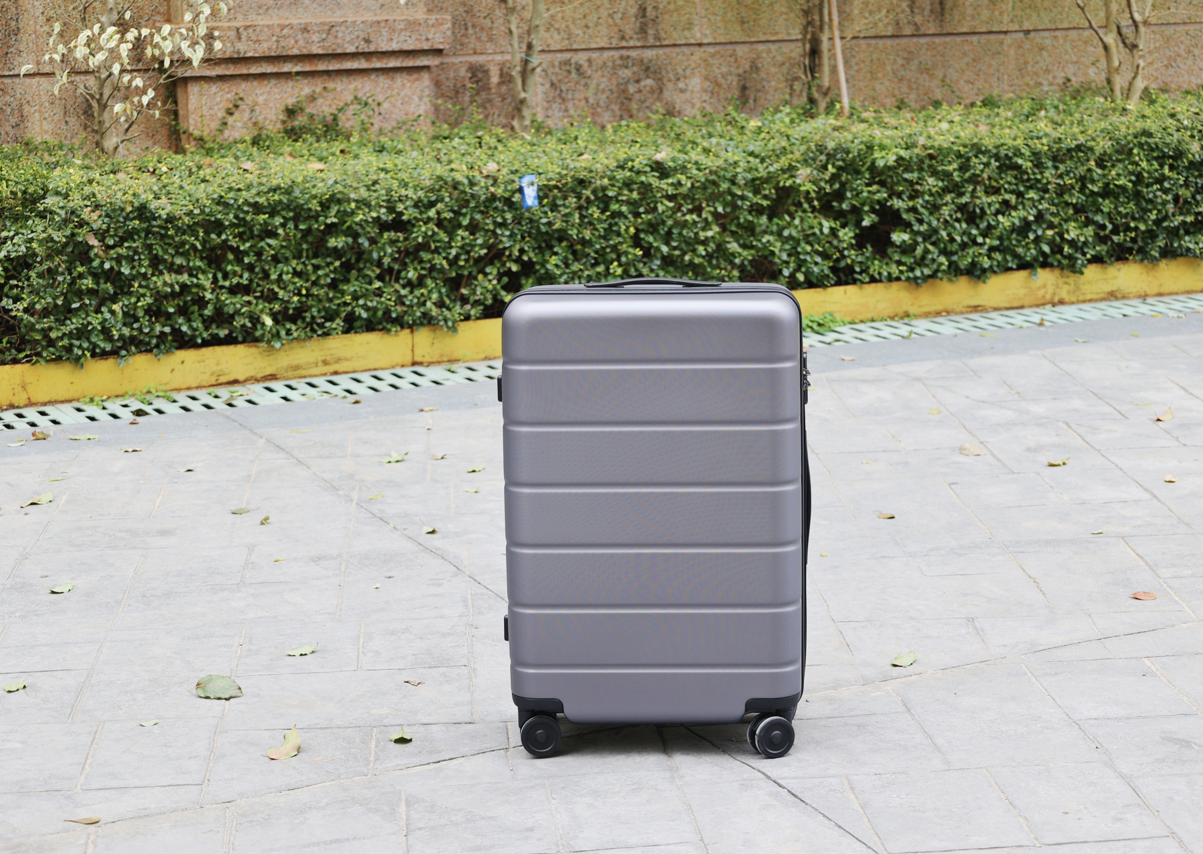 拉满品质感,小米行李箱24英寸体验,堪称颜值与实力的大担当