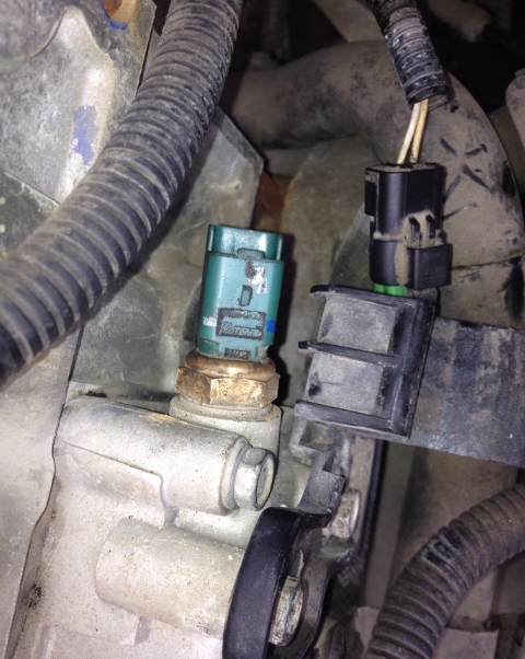 汽车水温传感器怎么判断好坏?