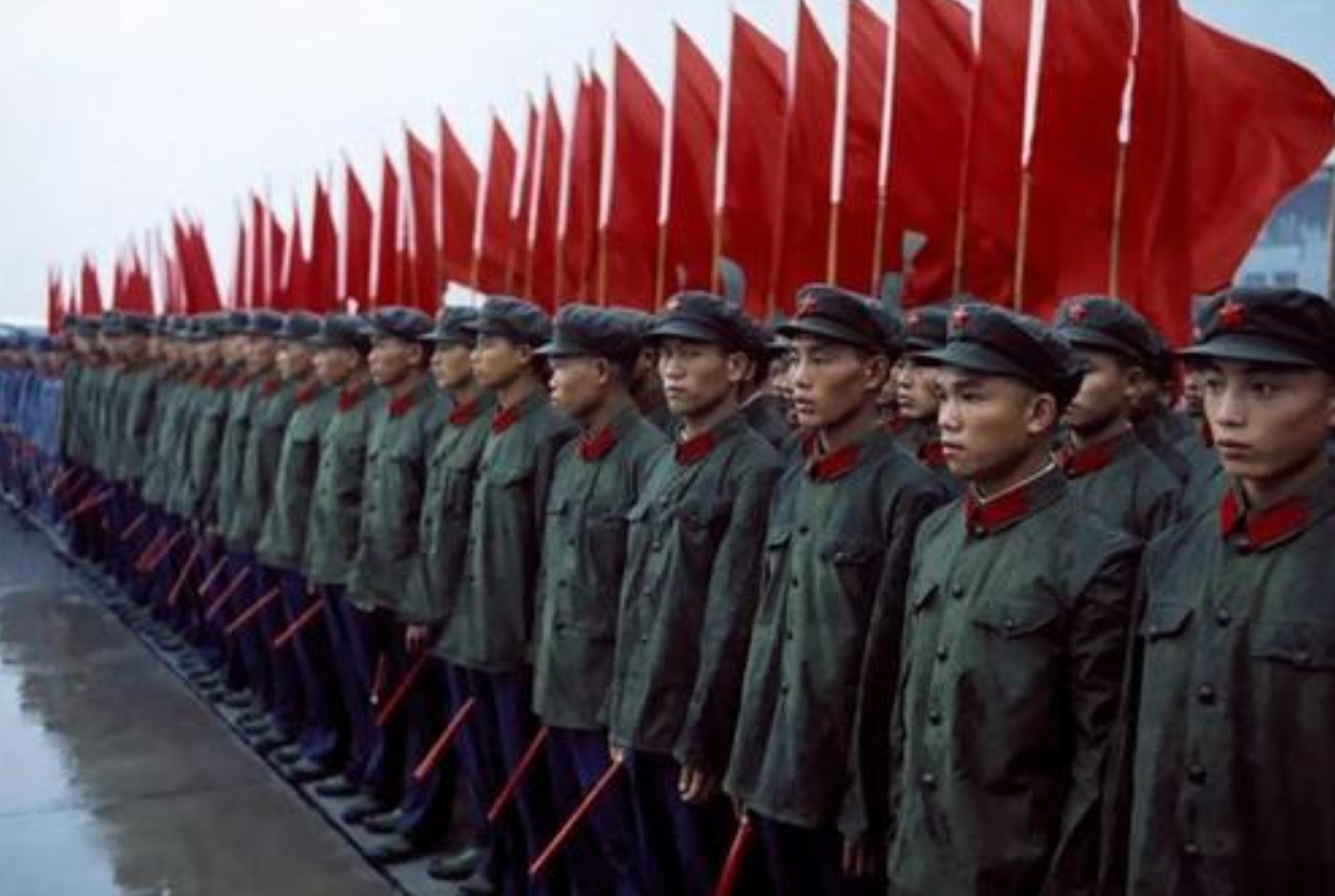 中国65式军服为什么魅力这么大?曾经让40多个国家都对它爱不释手