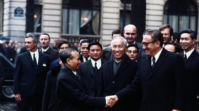 拒绝诺贝尔和平奖,却赢得全体同胞尊敬的英雄-黎德寿