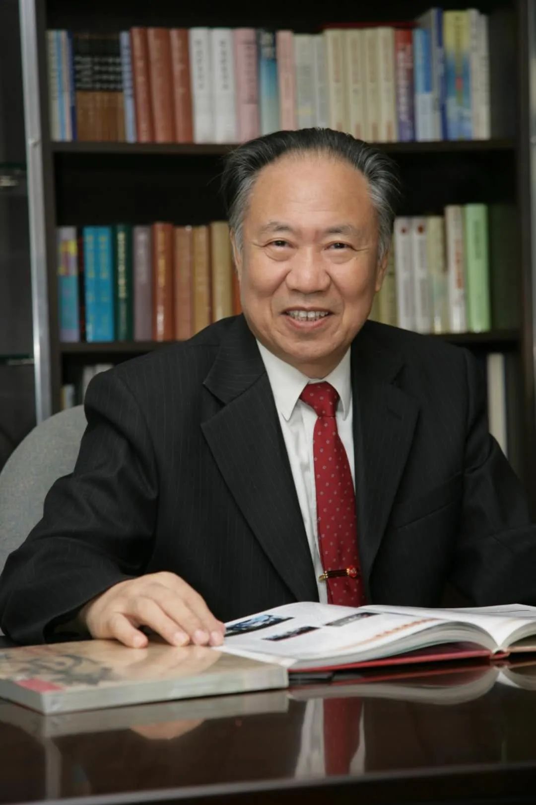 特别关注丨原国家教委副主任,总督学柳斌,如何评价中师教育和中师陈列