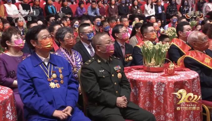 春晚的花家乡的花最美水仙花壹木星球no15