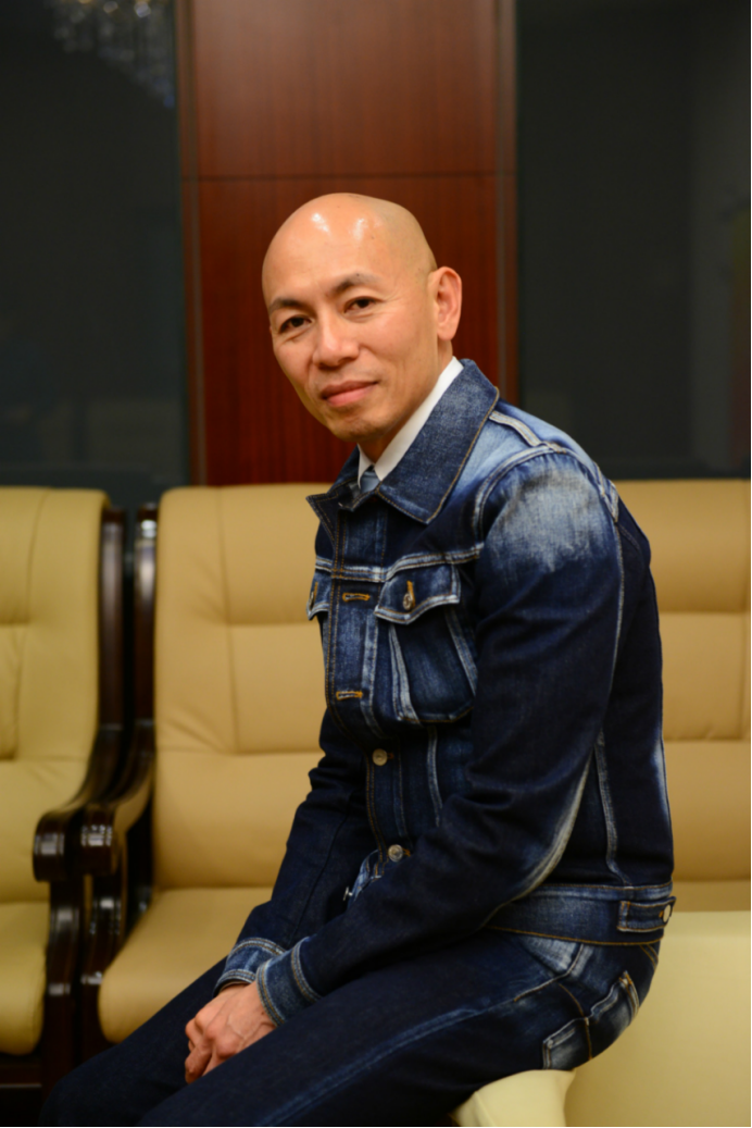 林超贤:他被人称为禽兽导演,不仅喜欢虐待自己,还喜欢虐待演员