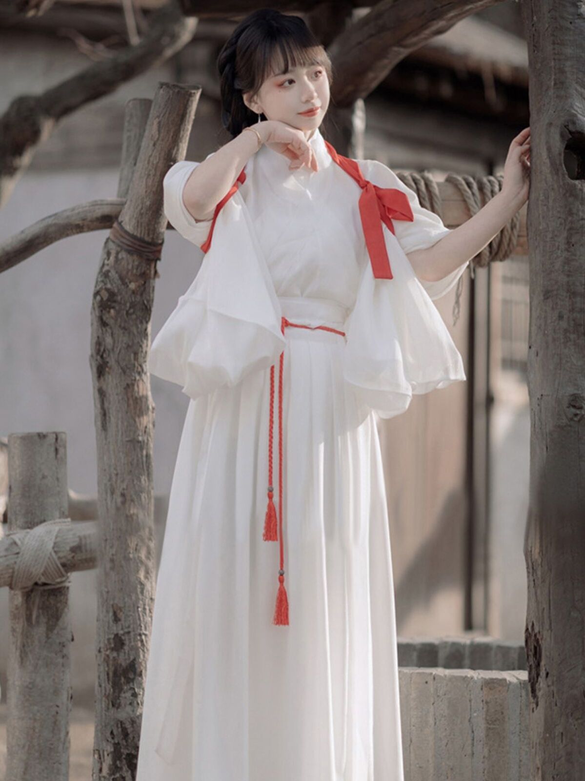 "汉服 臂绳"的穿法也太美了,不仅复古优雅,还自带"仙气"