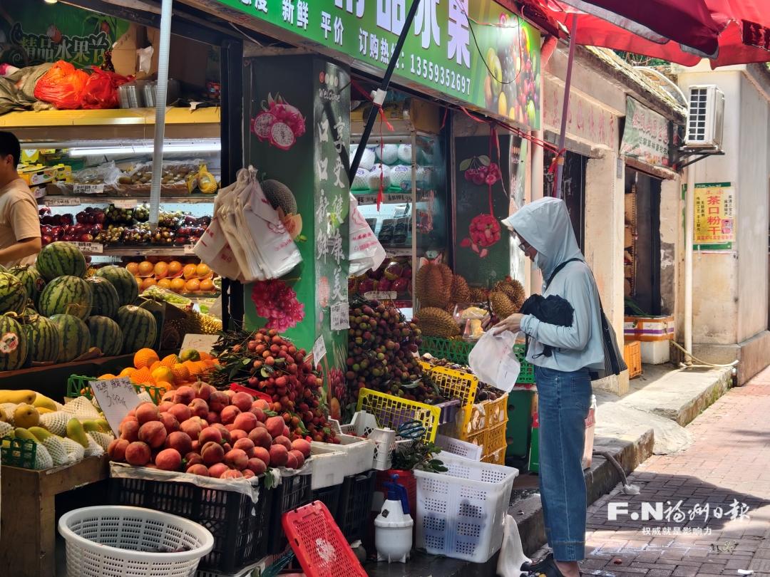 “长安的荔枝”很贵 福州的荔枝实惠