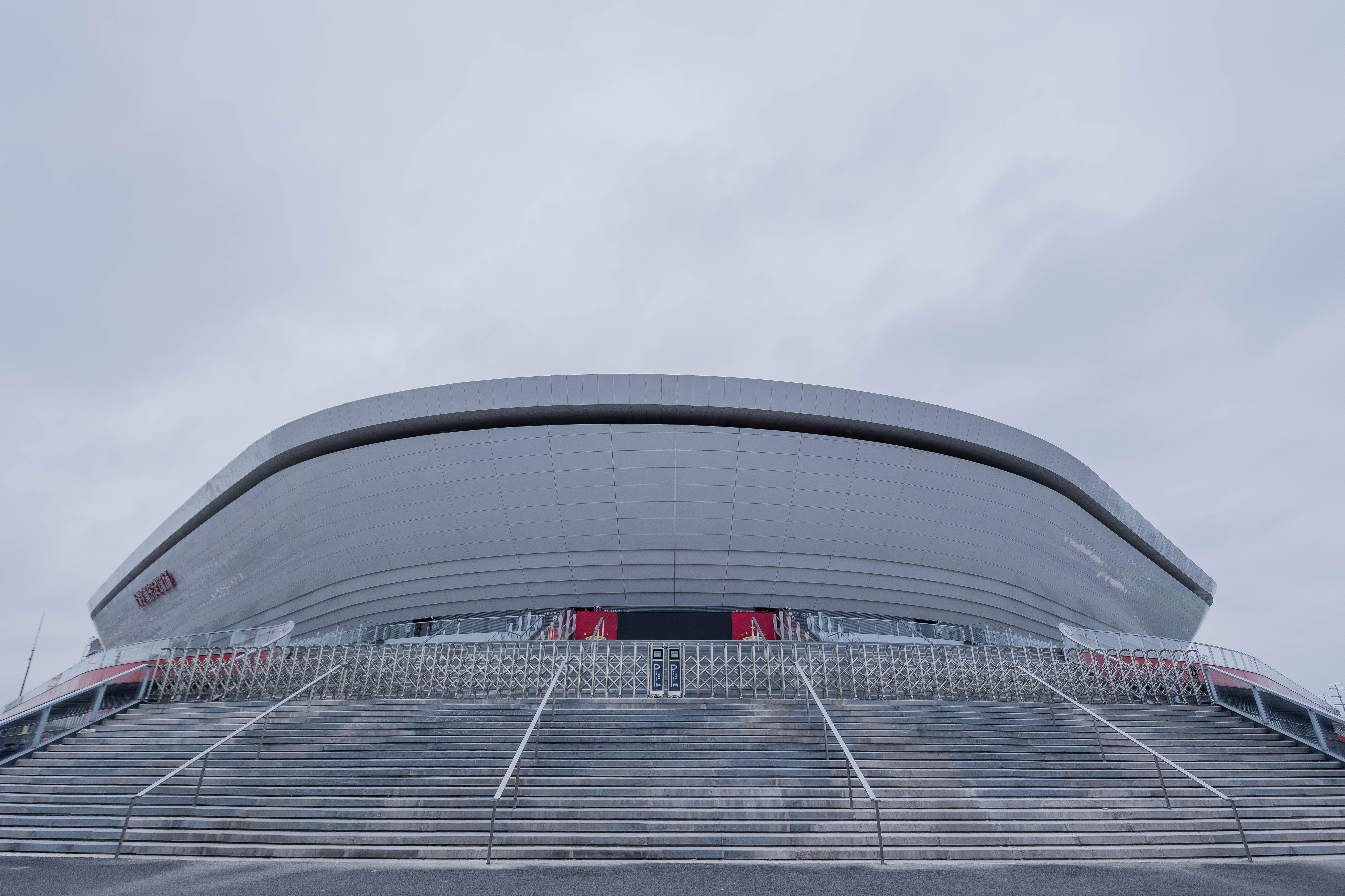 中超联赛回归,浦东足球场新主场迎来首秀,警方发布出行攻略