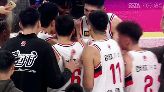 与大韩打球!郭艾伦:当初约定等我复出再配合 结果我换队 你退_郭艾伦 复出 职业生涯第500场