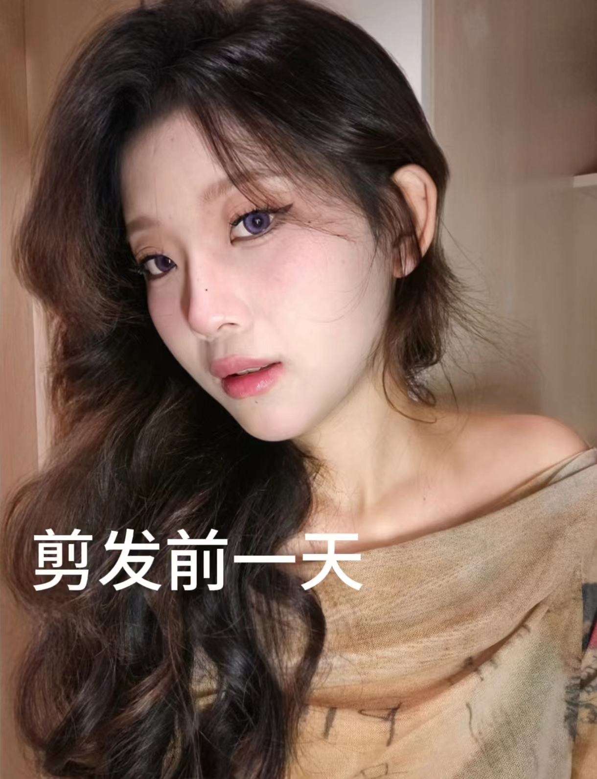 然而近些年女生理短发的越来越多有人认为短发更好打理早晨随便洗一