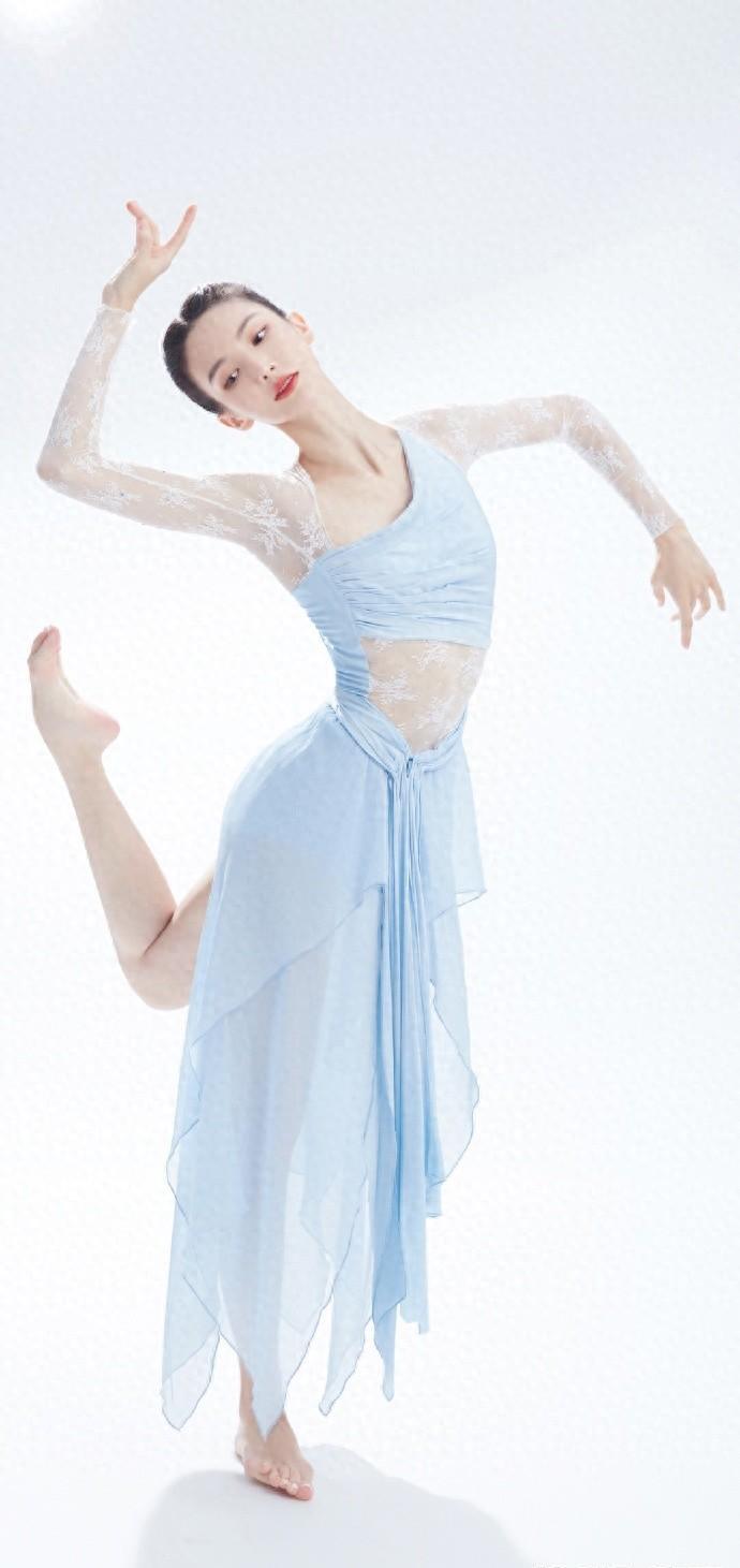 金晨,舞蹈演员的线条