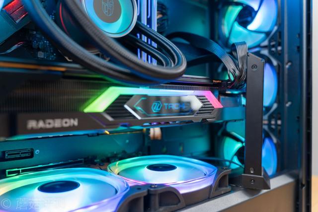 2k最高画质玩赛博朋克2077,华擎rx6800xt太极显卡