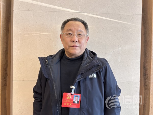 市北区人大代表赵福江:加大专业融资担保机构对企覆盖面