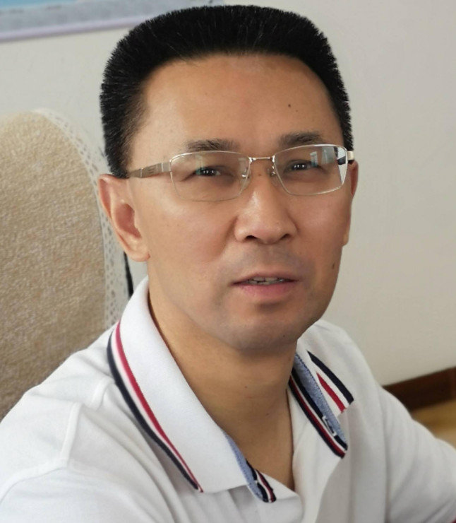 她是央视"最敬业"主持人,老公竟是大名鼎鼎的他,万万没想到!