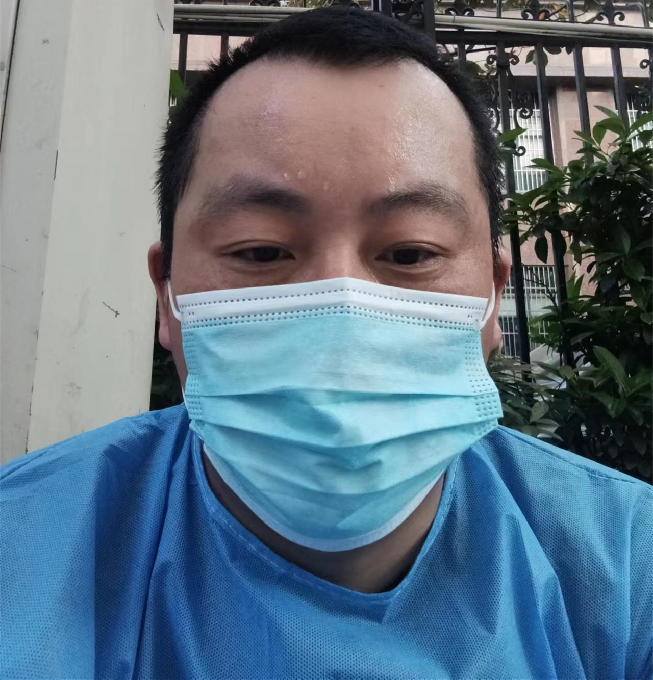外卖站点被封控但依然有几百人发来了微信好友请求