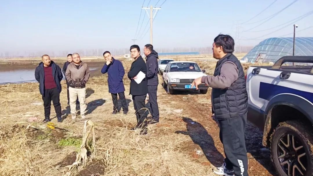 市自然资源局开展耕地卫片现场核查工作