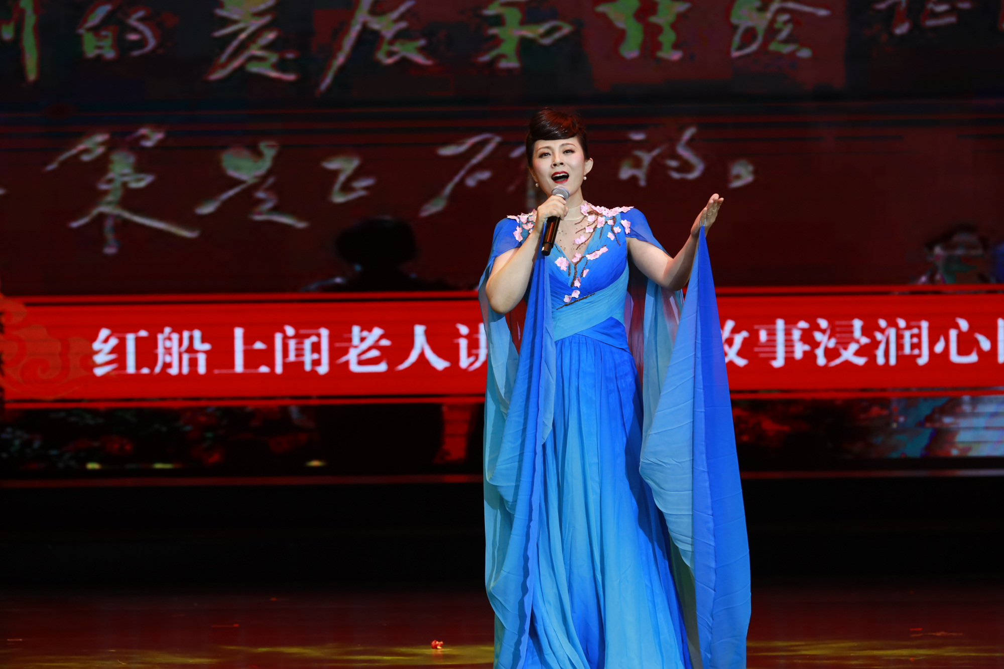 奋斗百年路 启航新征程——"永远跟党走"河北省群众文艺展演火热开启