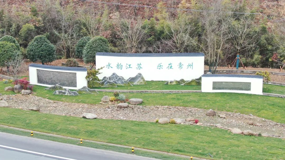 扮靓对外通道提升城市形象21个景观绿化节点全部完工