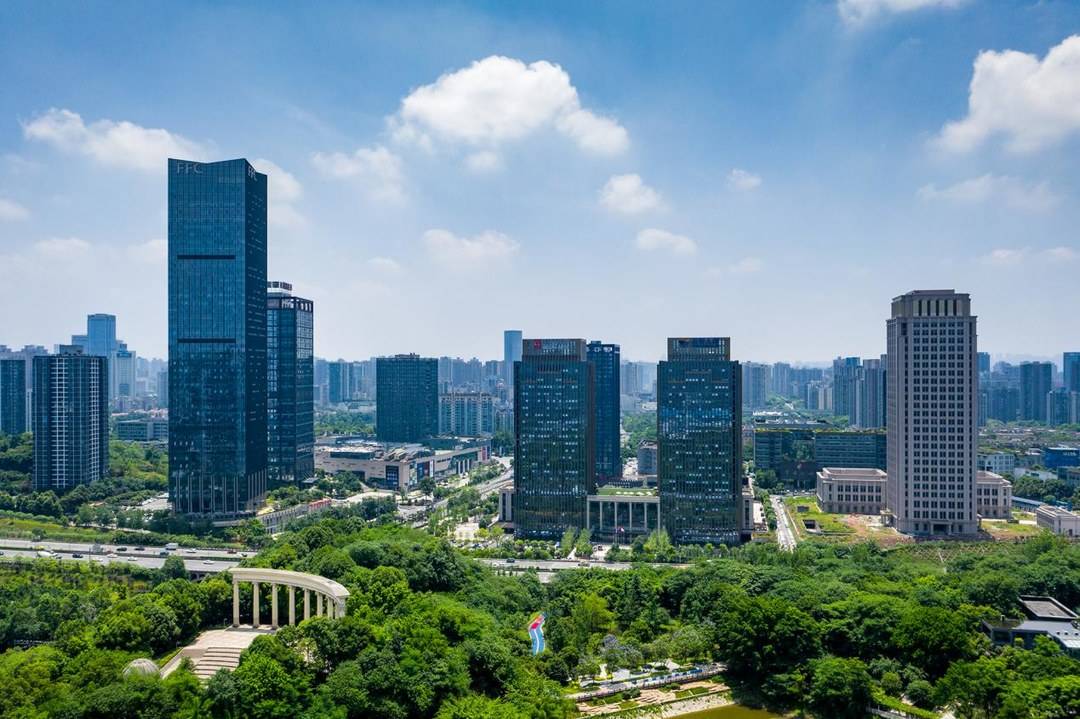 重庆两江新区:全力推进十大工程 建设"两高两区"