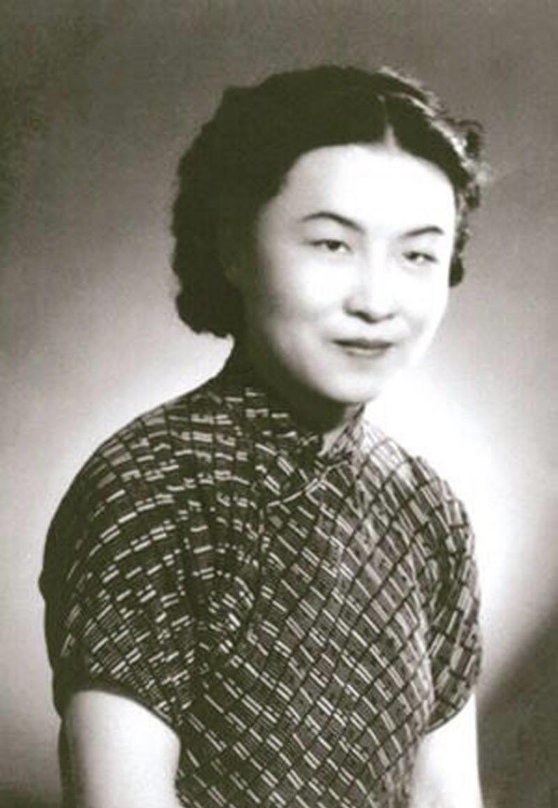 杨必:以其妹夫钱钟书为择偶标准,未婚未娶,四十六岁死于梦中!