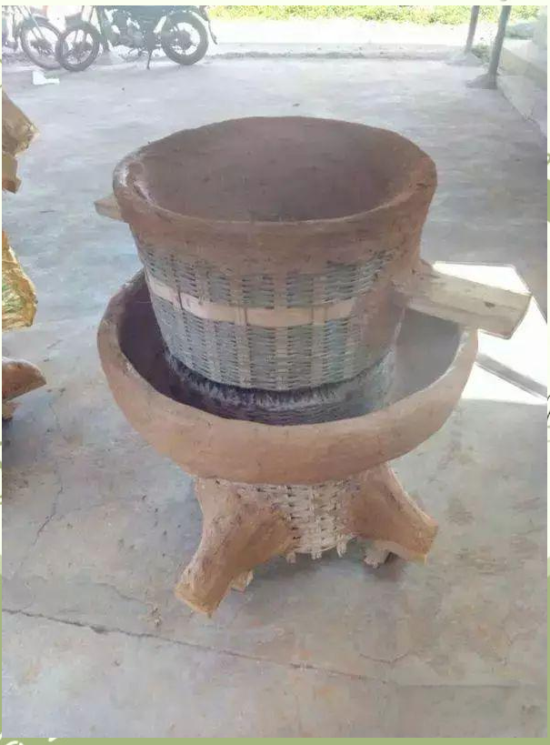 龙岩新罗区再现古代碾米机"谷砻"技艺,老艺人匠心传承!