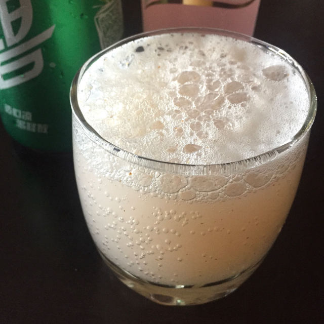 荔枝雪碧鸡尾酒,清甜可口,美味饮品