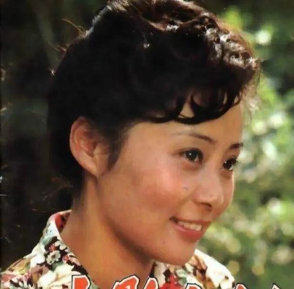 演员庞敏:长得漂亮演技好,嫁圈外丈夫,幸福美满