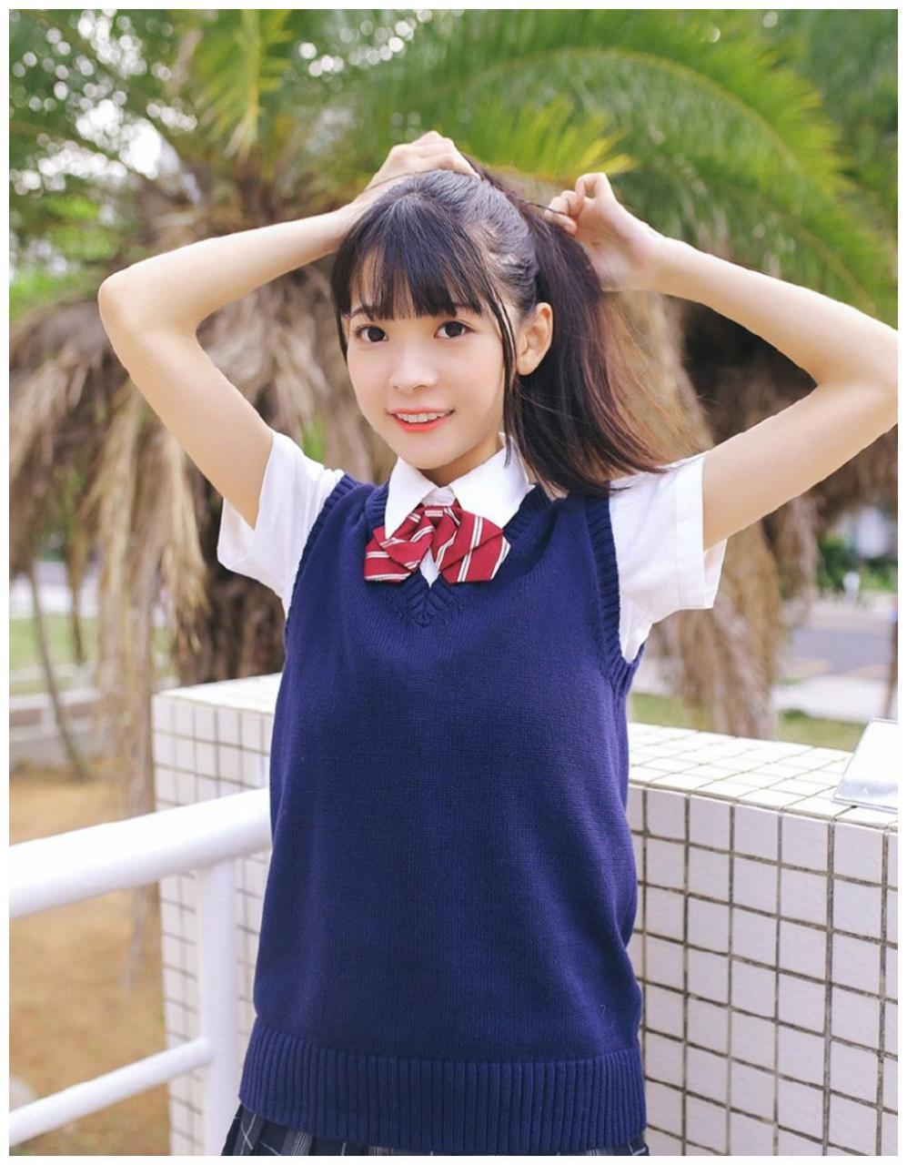 齐刘海发型jk制服清纯气质个人写真