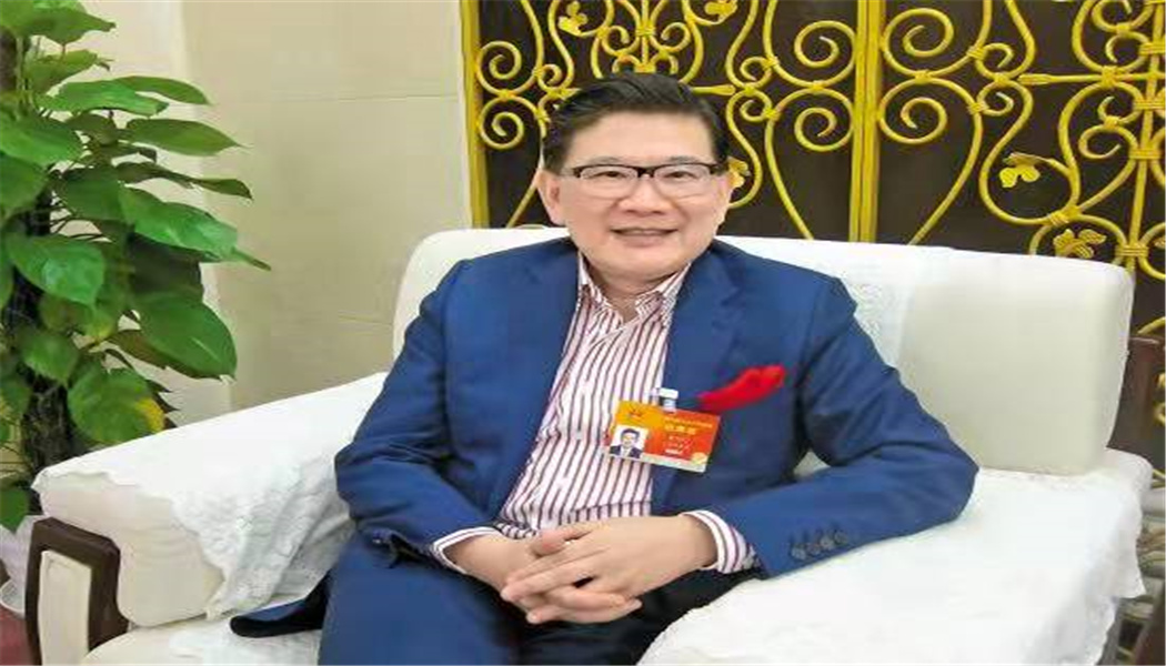 大头男主持人是谁?