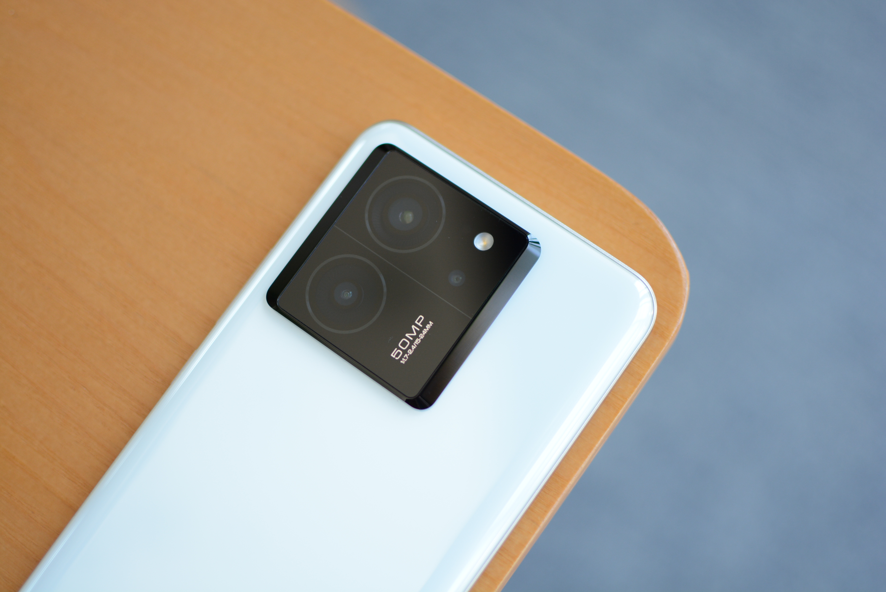 手机界诞生"狠角色",1.5k直屏 索尼imx800,1t版只要三千多