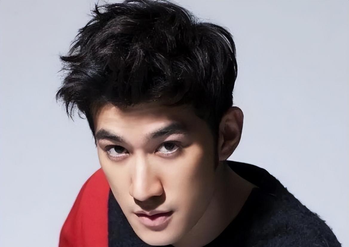 "驴脸"男星我只服这9位,去年的一滴相思泪,今年才流到嘴边?