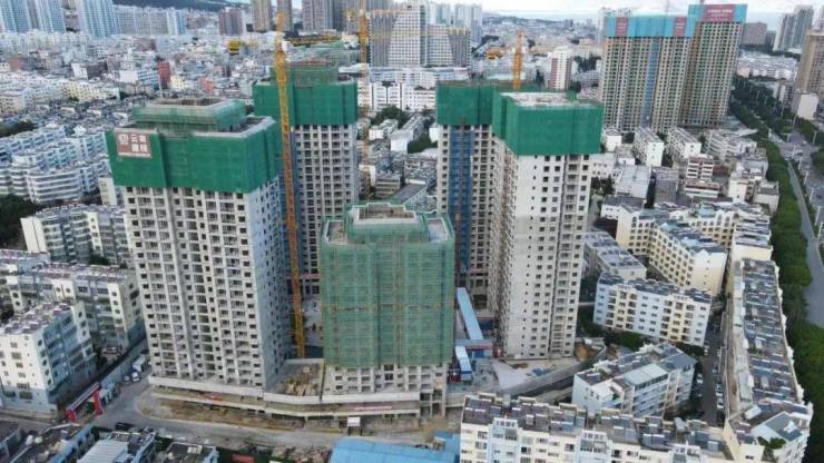 大理市城镇棚户区改造龙尾关片区安置房建设项目主体结构封顶