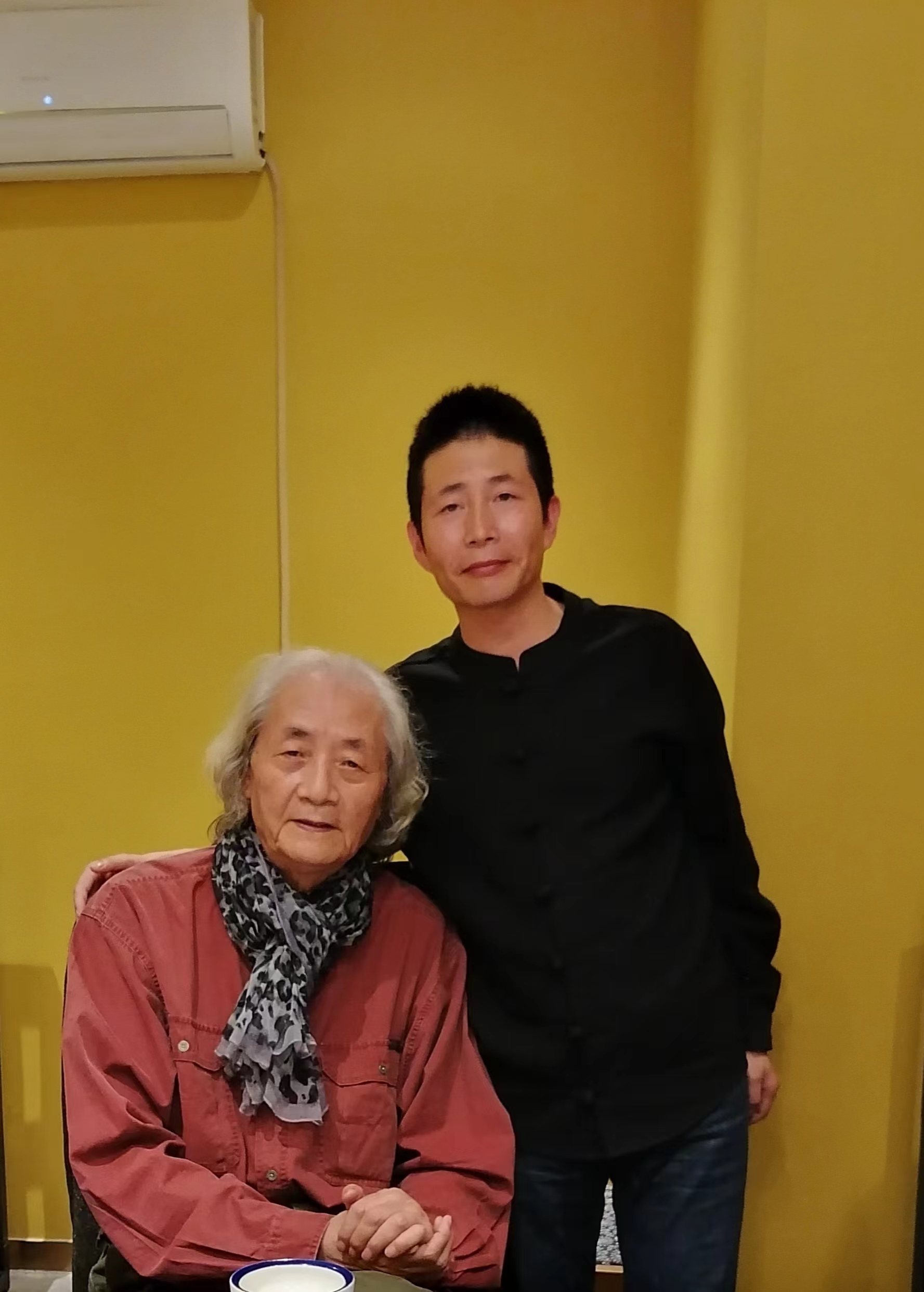 张春晖画家,马海方工作室助教