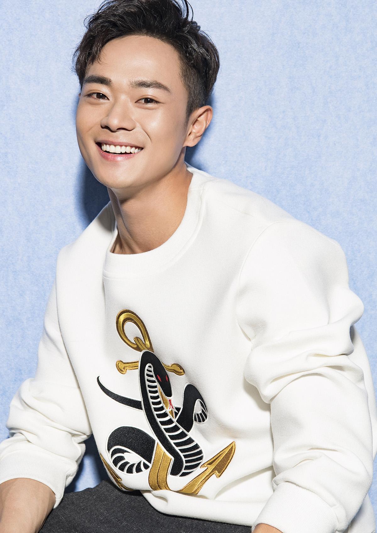 《丁宝桢》主演曹骏:曾是红极一时的童星,恋爱受挫后仍未婚