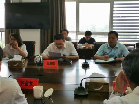 海安市常务副市长陈鹏军巡查通扬运河曲塘段