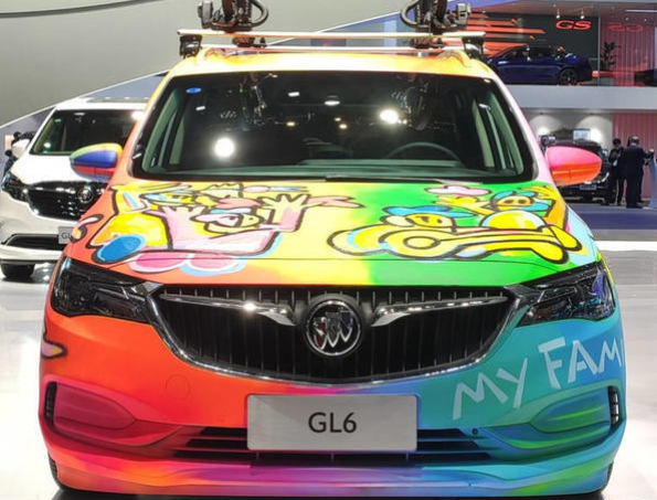 上海车展:别克gl6彩绘版实车惊艳亮相