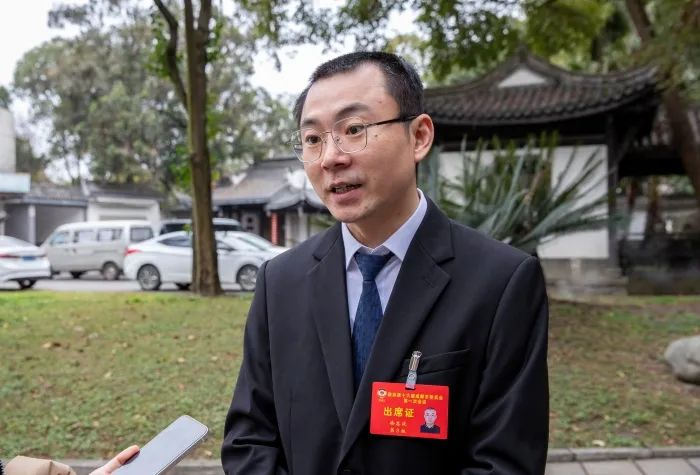 「聚焦两会」成都市政协委员徐忠波:加快数据要素市场化配置,助力智慧