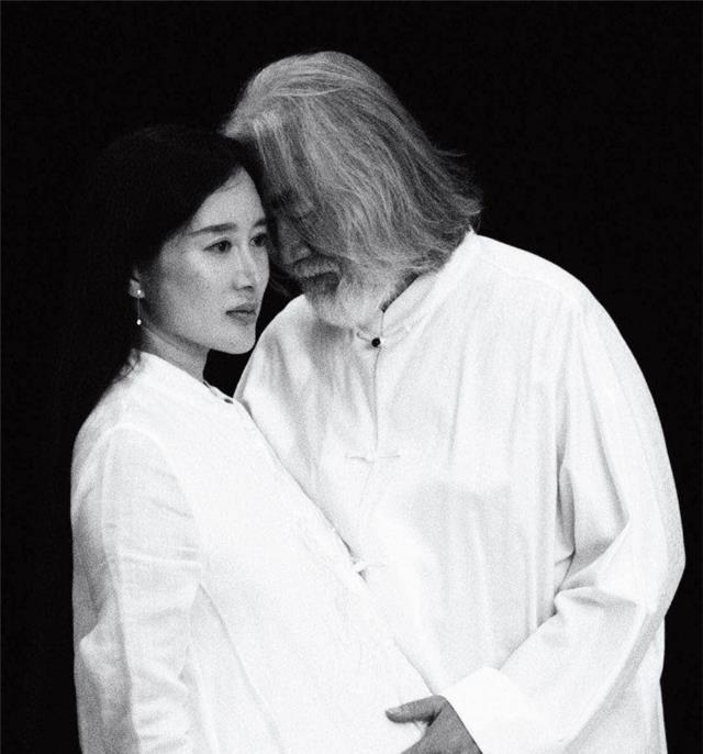 72岁张纪中因曝光前妻樊馨蔓隐私!被判赔礼道歉,赔偿2万