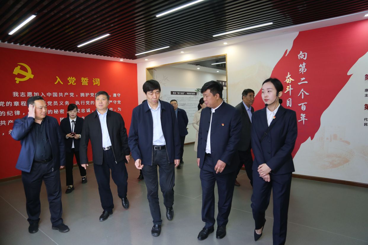 焦作市关工委主任秦海彬莅武调研