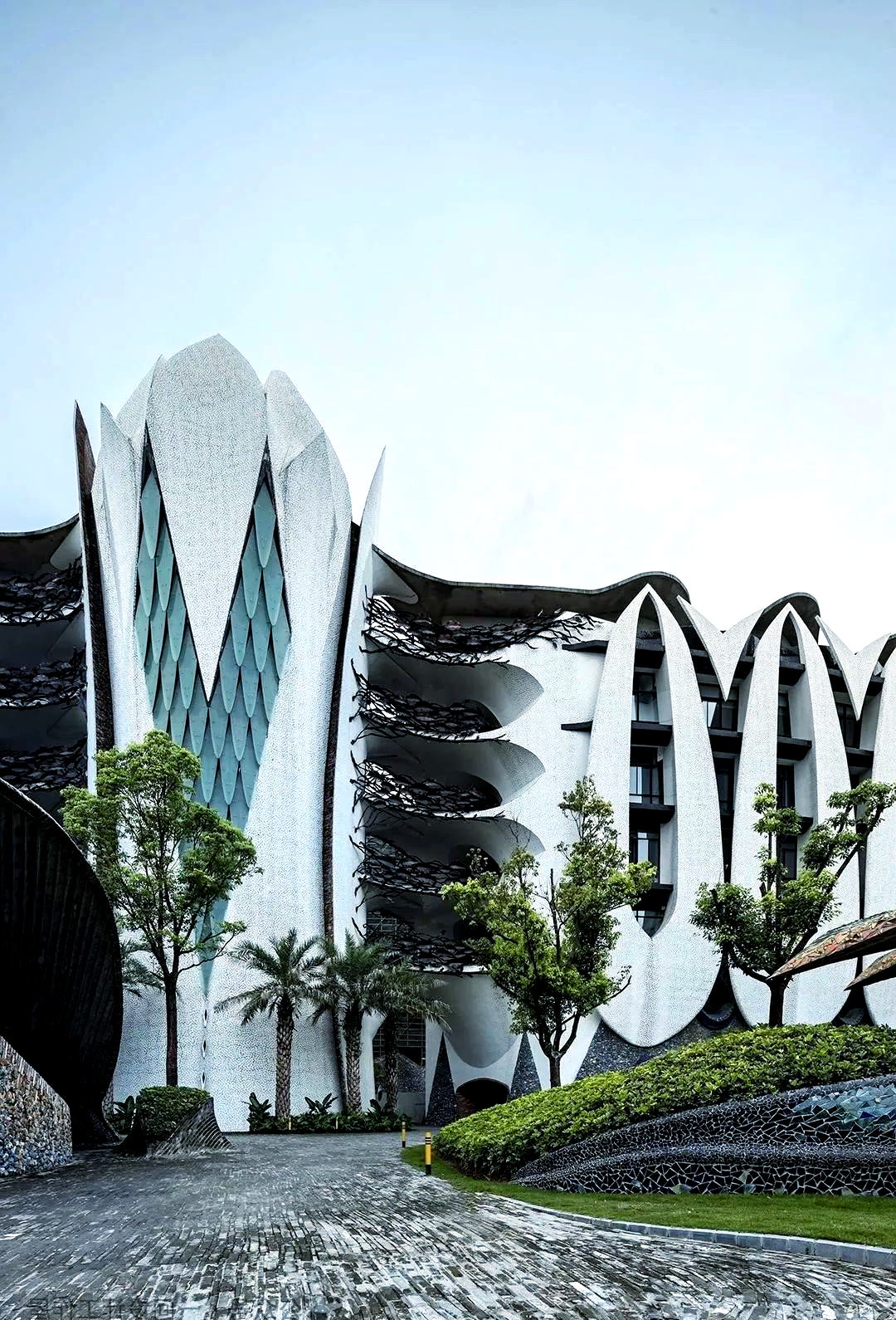 深圳奇幻建筑玛丝菲尔新总部大楼为何备受瞩目