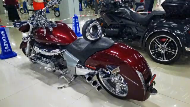 经典摩托车之本田北欧女神