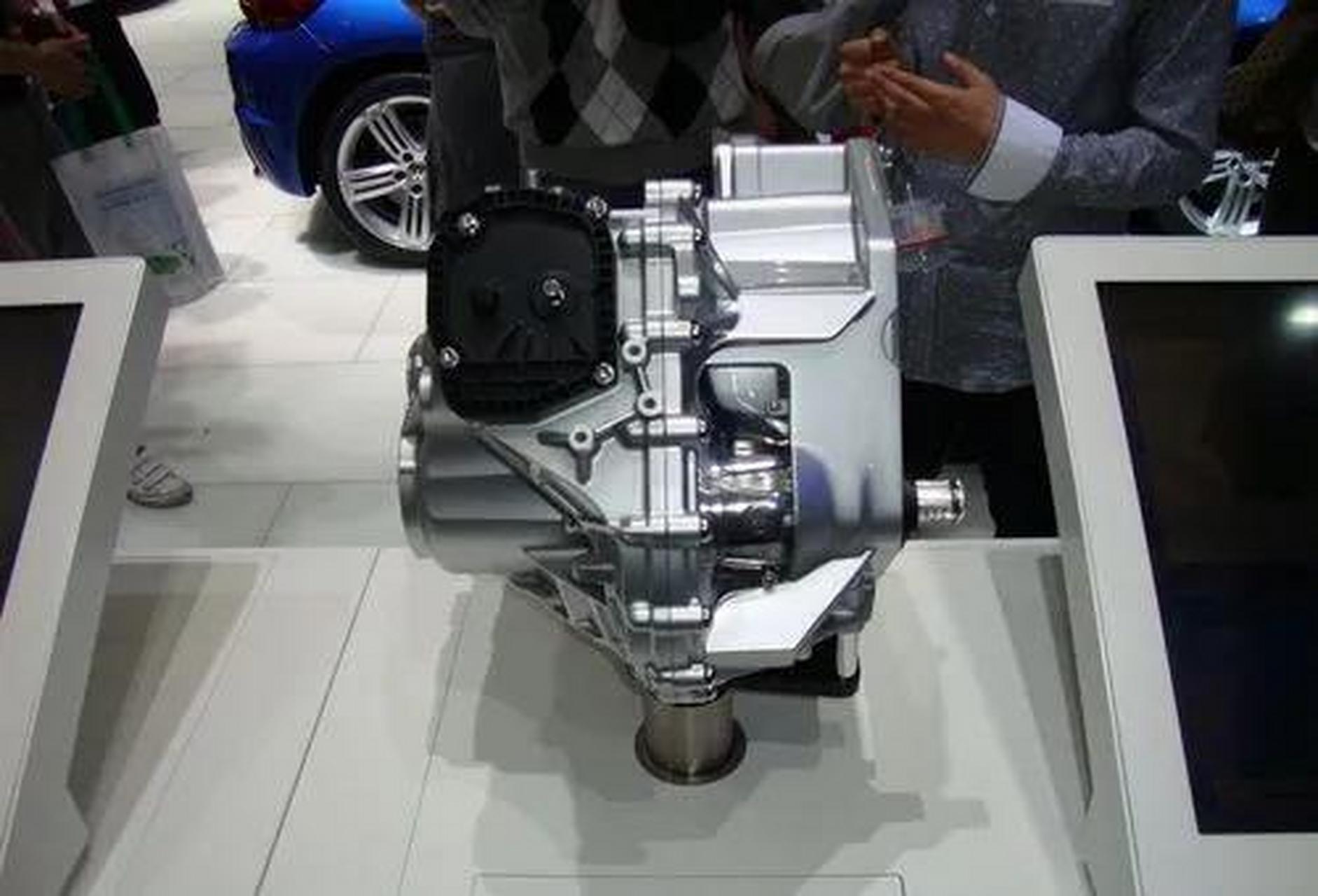 车评人307说大众用了15年的干式双离合变速箱dq200是世界上最好的变速