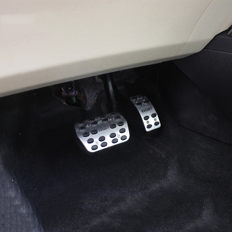 HOWO truck accelerator brake pedal cover side installation