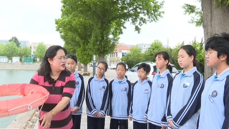 荣成:防溺水知识进校园 安全教育护成长