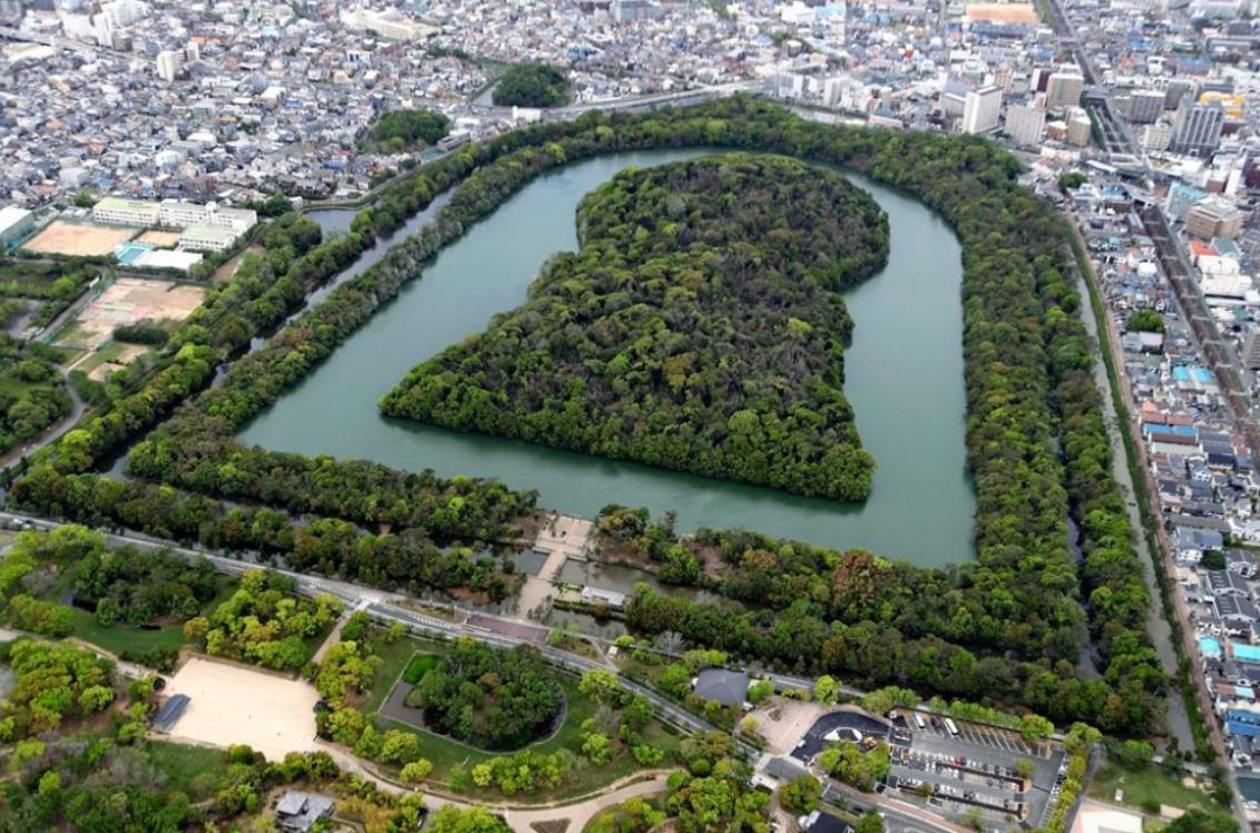 日本仁德天皇陵图片
