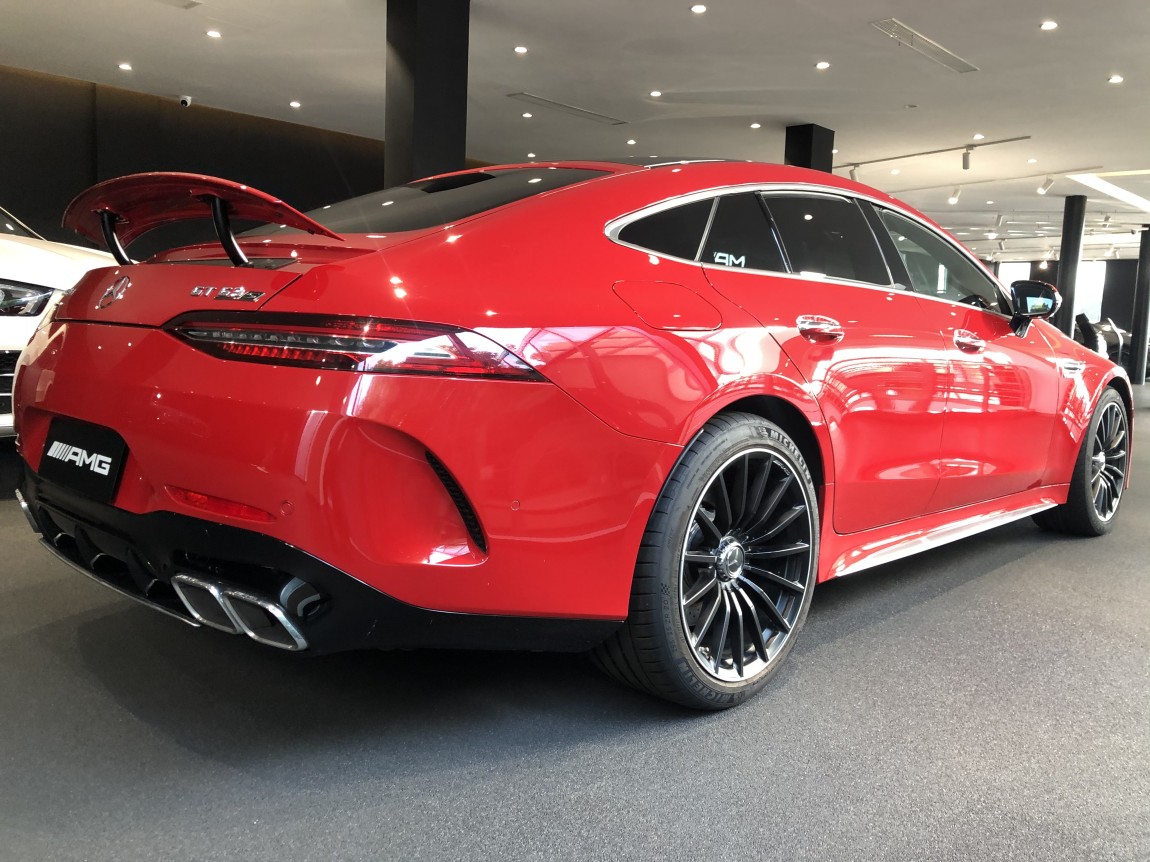 奔驰amg-gt63s 4matic 四门跑车到店实拍