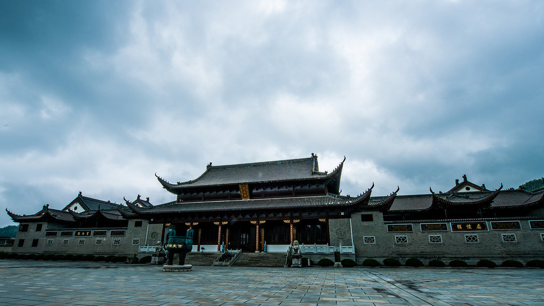 江西宜春这座寺庙,被誉为"仙源灵境",门票虽免费,但游客不多
